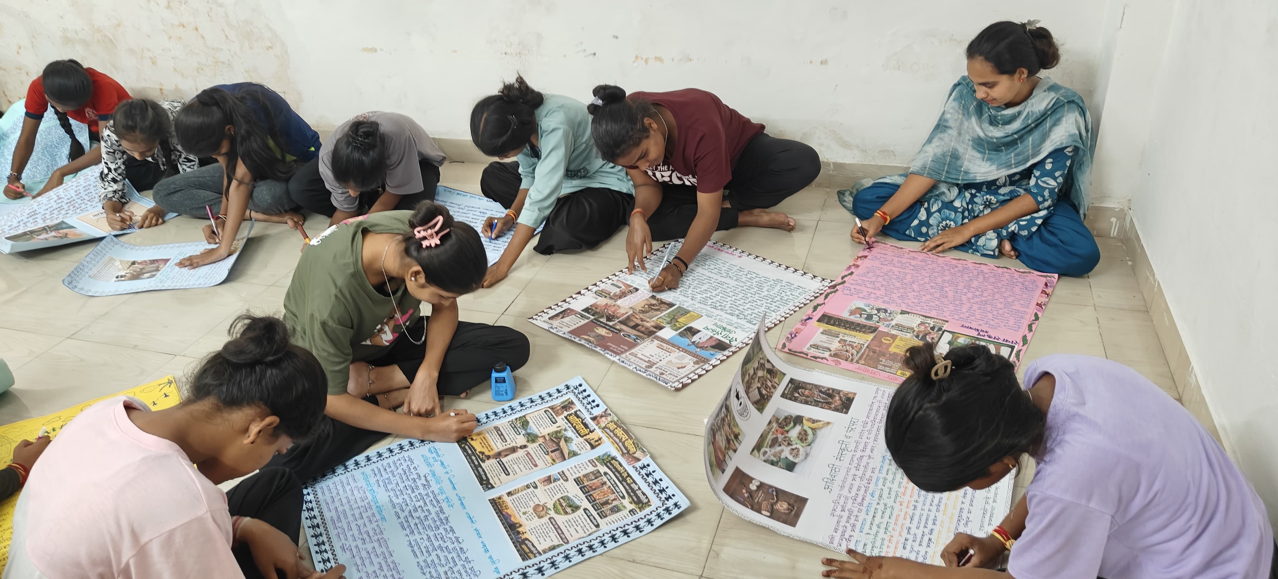 सेवा संकल्प अभियान अंतर्गत भित्तीपत्रक व पोस्टर निर्मिती स्पर्धा उत्साहात