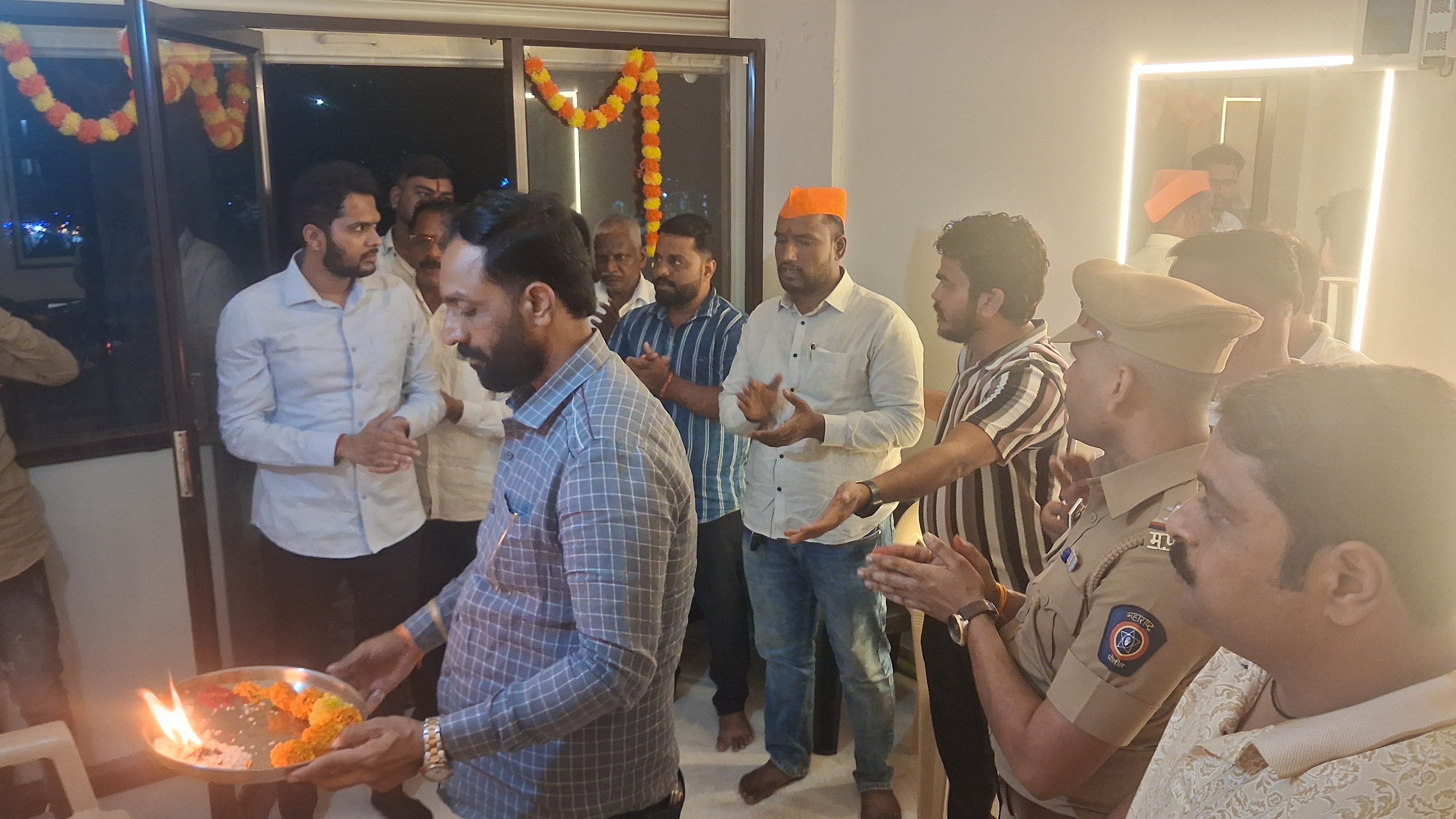 सण आणि उत्सवामुळे समाज एकत्र- पोलीस उपनिरीक्षक सावनकुमार वाघमारे