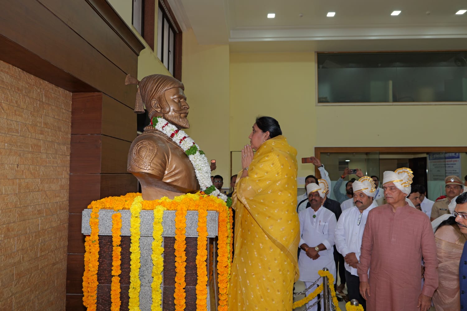 पुणे जिल्हा परिषदेत शिवराज्याभिषेक दिन मोठया उत्साहात साजरा