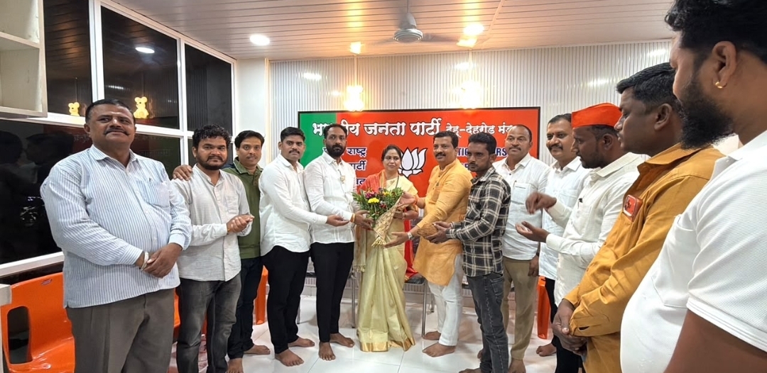 देहू व देहूरोड  पंतप्रधान नरेंद्र मोदी वाढदिवसानिमित्त दीपोत्सव, भजन आणि अभिनंदन कार्यक्रम संपन्न