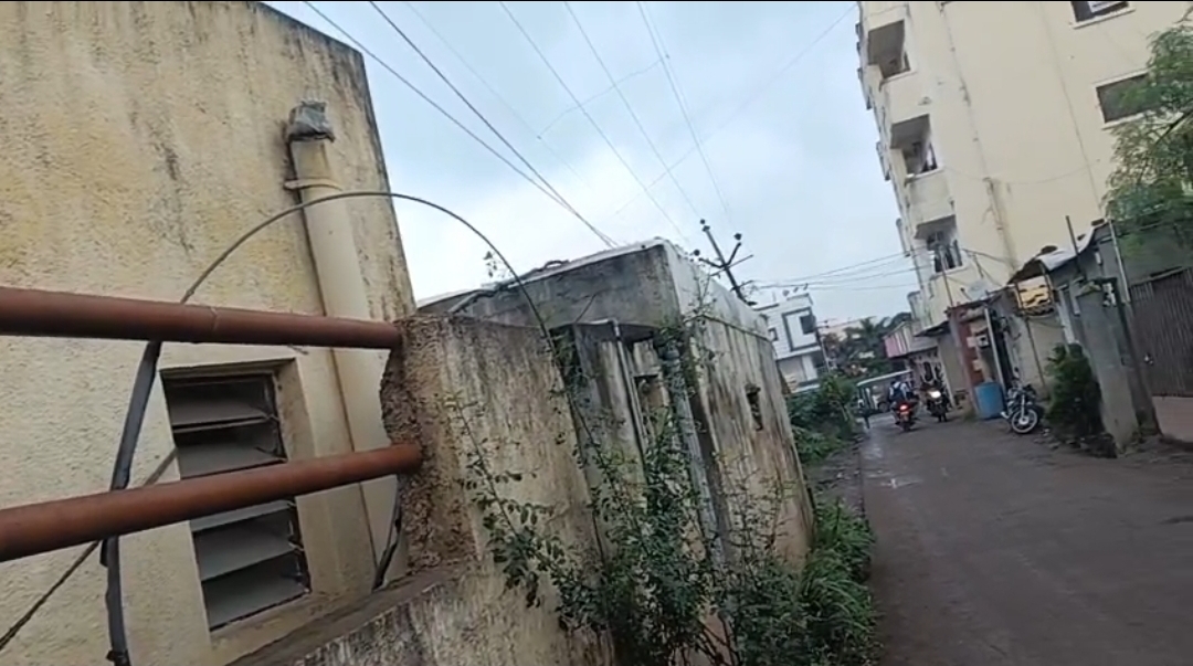 देहू वीज समस्येवर तोडगा काढावा- ग्राहकांची मागणी