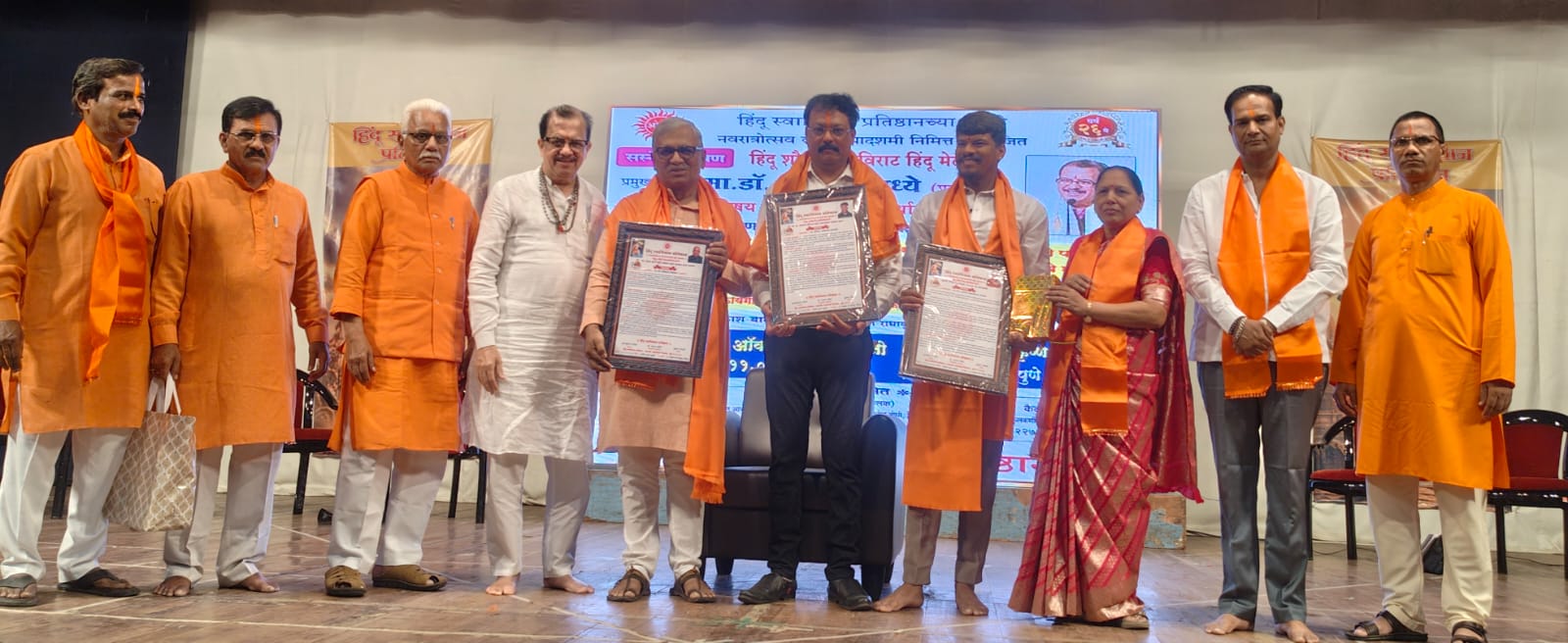 सदगुणांचा अतिरेक करून गप्प बसायचे नाही - डॉ. संजय उपाध्ये