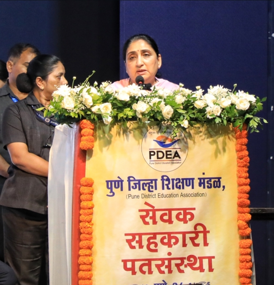 विद्यार्थ्यांनी ज्ञानासोबत प्रामाणिकपणा, शिस्त व संवेदनशीलता अंगीकारावी – उपमुख्यमंत्री सुनेत्रा पवार