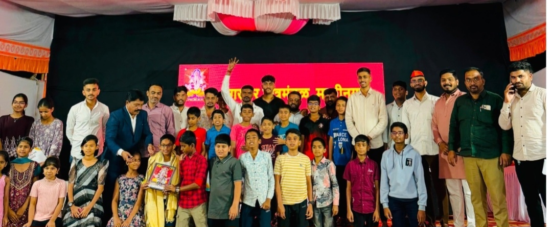 स्वराज टिळेकर यंगस्टार मित्र मंडळाचा कोण बनेगा हजारपती या स्पर्धेचा विजेता