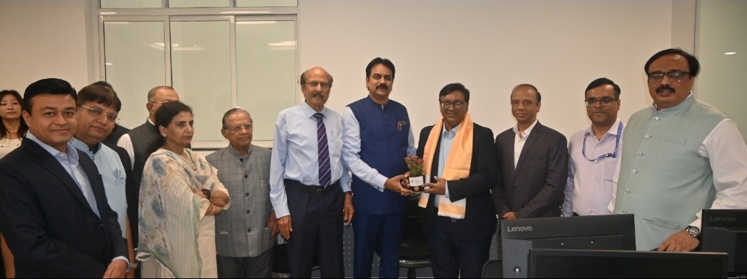 पीसीयू मधील उच्च  सुविधांचा उपयोग करून विद्यार्थ्यांनी कौशल्य सिद्ध करावे - हर्षवर्धन पाटील